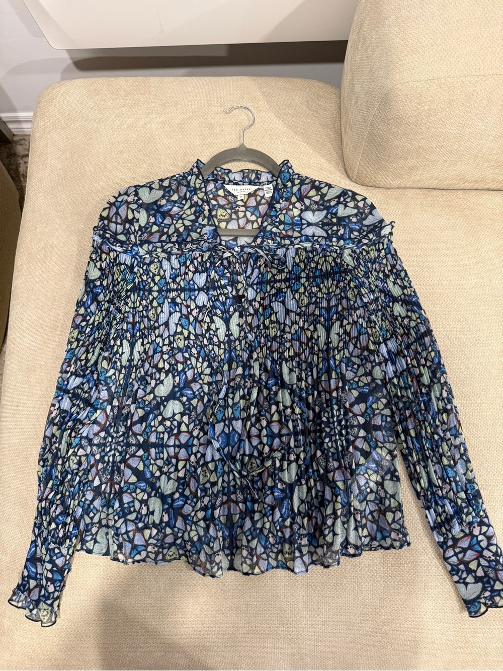 Ted Baker London Navy & Blue Floral Pleated Blouse